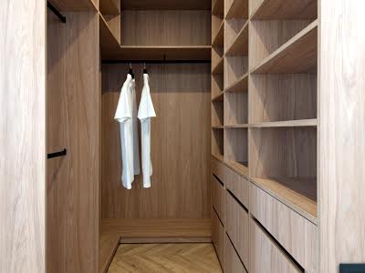 квартира за адресою Драгоманова вул., 31-А