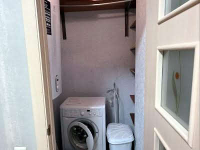 квартира за адресою Регенераторна вул., 4 к3