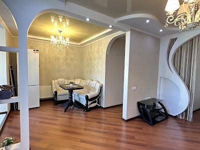 квартира по адресу Миру ул., 36