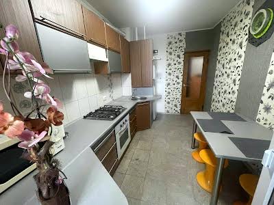 квартира за адресою Буковинська вул., 6