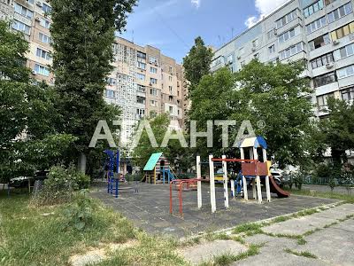 квартира за адресою Академіка Корольова вул., 114