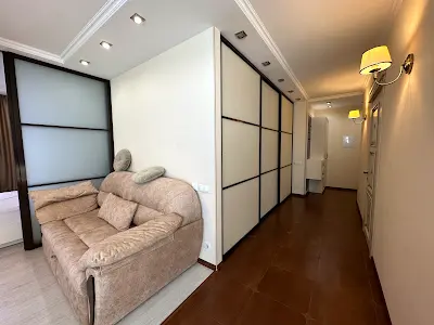 квартира за адресою Драгоманова вул., 40з