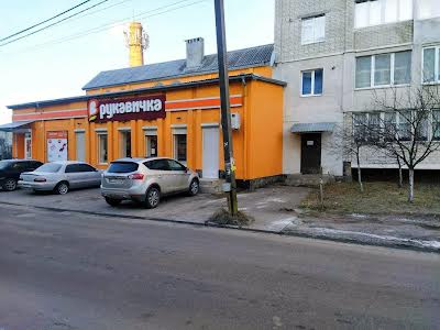 коммерческая по адресу Грушевського, 3А