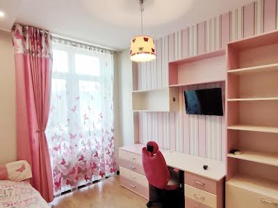 квартира за адресою Регенераторна вул., 4