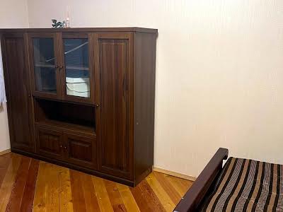 квартира за адресою Новогоспітальна, 5 А
