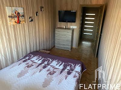 квартира за адресою Леоніда Каденюка просп. (Юрія Гагаріна), 20