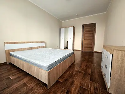 квартира по адресу Ревуцкого ул., 54-Б