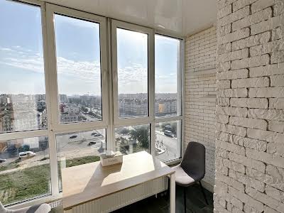 квартира по адресу Героев Небесной Сотни просп., 26/9