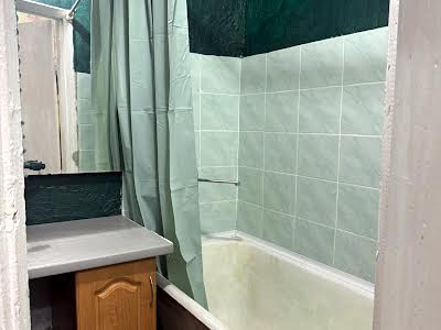 квартира за адресою Леся Курбаса просп., 15
