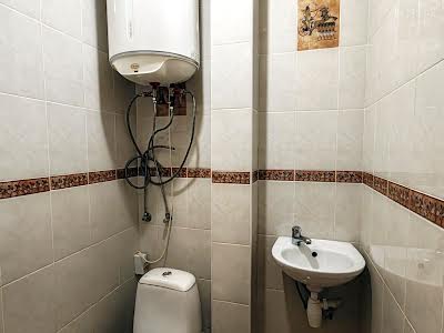 квартира по адресу Межигорская ул., 30