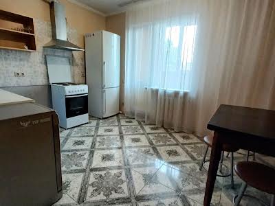 квартира за адресою Драгоманова вул., 1-Л