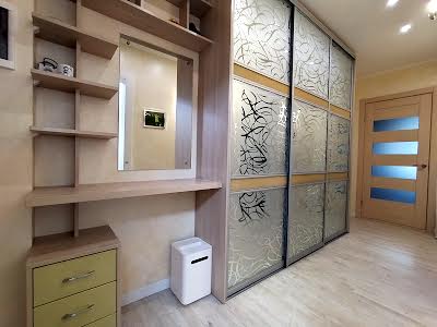 квартира за адресою Єлизавети Чавдар вул., 14