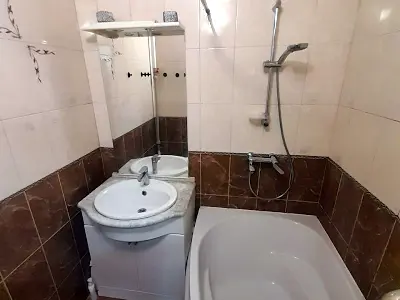 квартира за адресою Незалежності бульв. (50 років Жовтня), 13