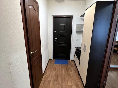 квартира за адресою Софії Русової вул., 7