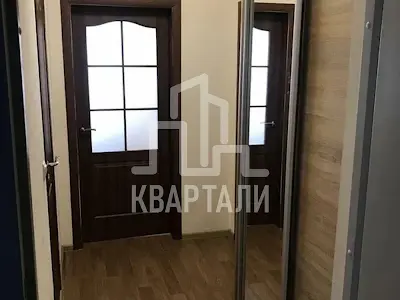 квартира за адресою Софії Русової вул., 7г