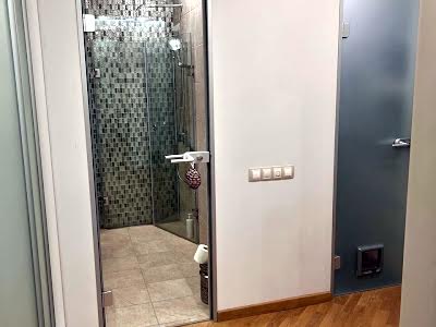 квартира за адресою Авіаконструктора Ігоря Сікорського вул. (Танкова), 4-Б