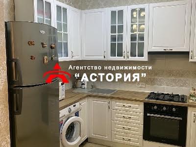 квартира по адресу Воссоединения Украины ул., 34