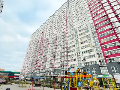 квартира за адресою Драгоманова вул., 2А