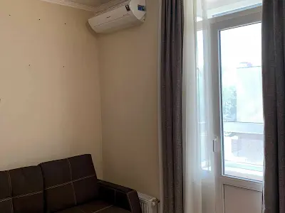 квартира по адресу Практичная ул., 2