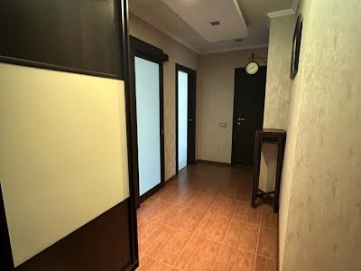 квартира за адресою Академіка Сахарова вул., 36