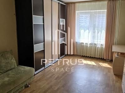 квартира за адресою Олени Пчілки вул., 2-Б