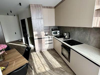 квартира за адресою Новопольова вул., 2 корп. 1