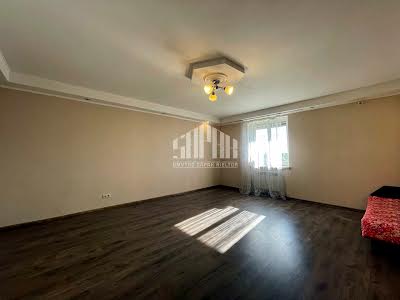 квартира за адресою Польова вул., 20Б