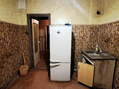 квартира за адресою вул.Лазурна, 24