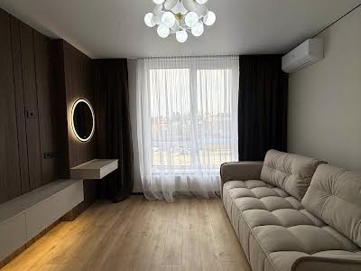 квартира за адресою Крайківського вул., 3