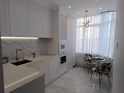 квартира за адресою Садова вул., 51-В