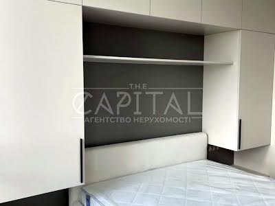квартира по адресу Салютная ул., 2к18