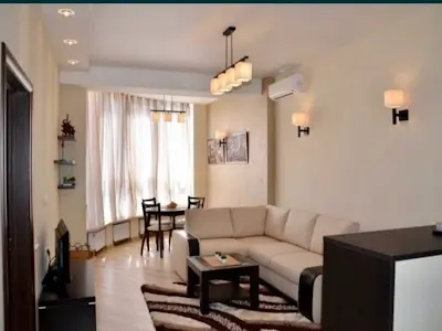 квартира за адресою Незалежності вул., 8г