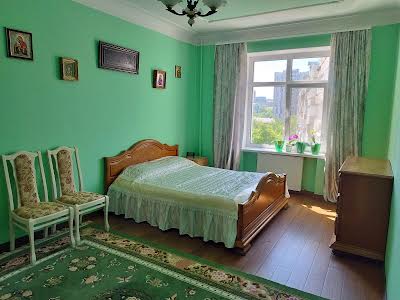 квартира за адресою Татарська вул., 18-Б
