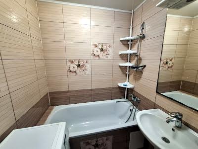 квартира за адресою житловий масив Тополя-2 вул., 10