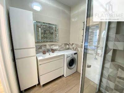 квартира за адресою Зарічна вул., 2