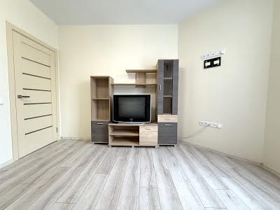 квартира за адресою Миру, 3