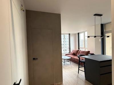 квартира за адресою Салютна вул., 2к6