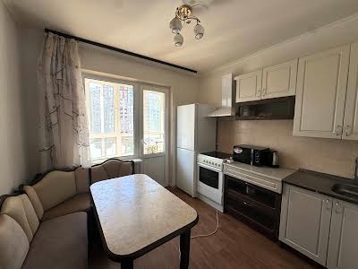 квартира по адресу Бориса Гмыри ул., 16