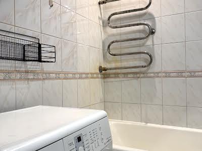 квартира за адресою Академіка Янгеля вул., 13
