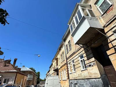 квартира за адресою Підзамче вул., 15