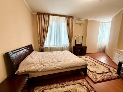 квартира за адресою Тараса Шевченка бульв., 33-Б