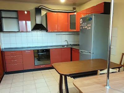 квартира за адресою Бориса Гмирі вул., 9в