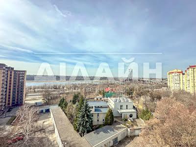 квартира за адресою Дунайська вул., 14