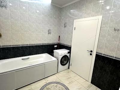 квартира по адресу Степана Руданского ул., 3а