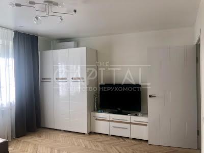 квартира по адресу Приречная ул., 27г