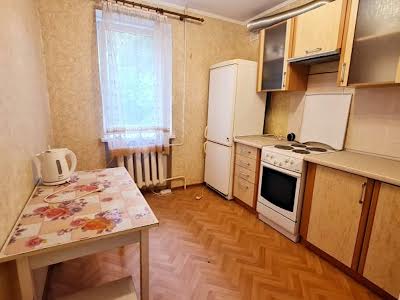 квартира за адресою Небесної Сотні просп. (Маршала Жукова), 10д