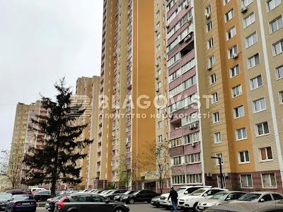 квартира за адресою Михайла Максимовича вул. (Онуфрія Трутенка), 7-В