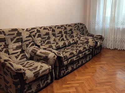 квартира по адресу Героев Днепра ул., 5