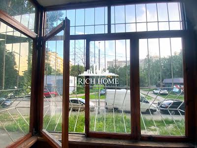 квартира за адресою Світлицького вул., 26
