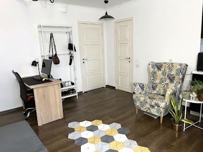 квартира по адресу Лукьяновская ул., 9